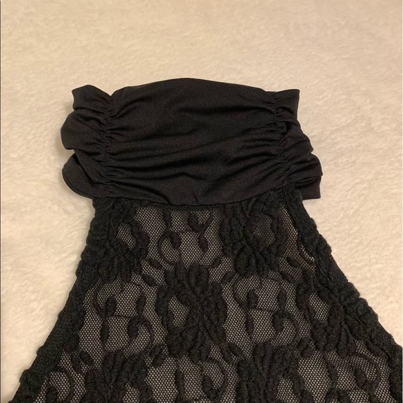 Halter Neck Open Back Transparent Lace Top - Picture 8 of 15